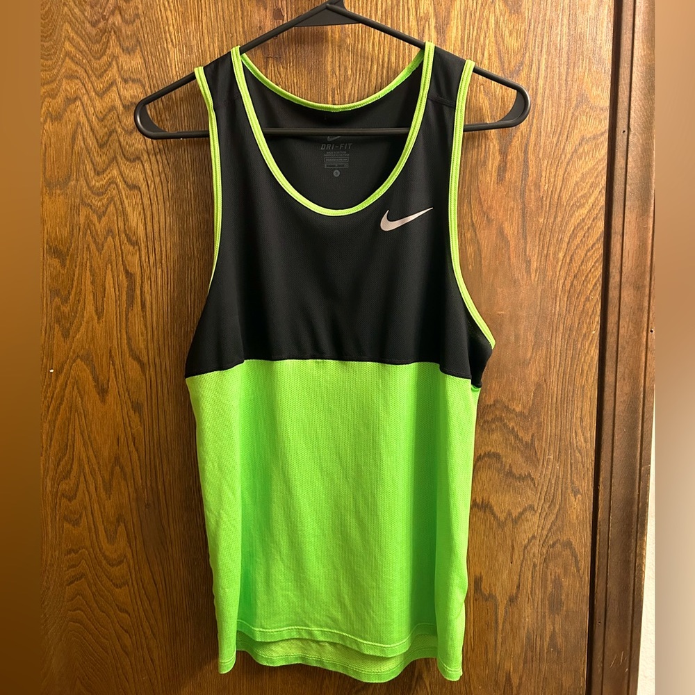 Nike running tank